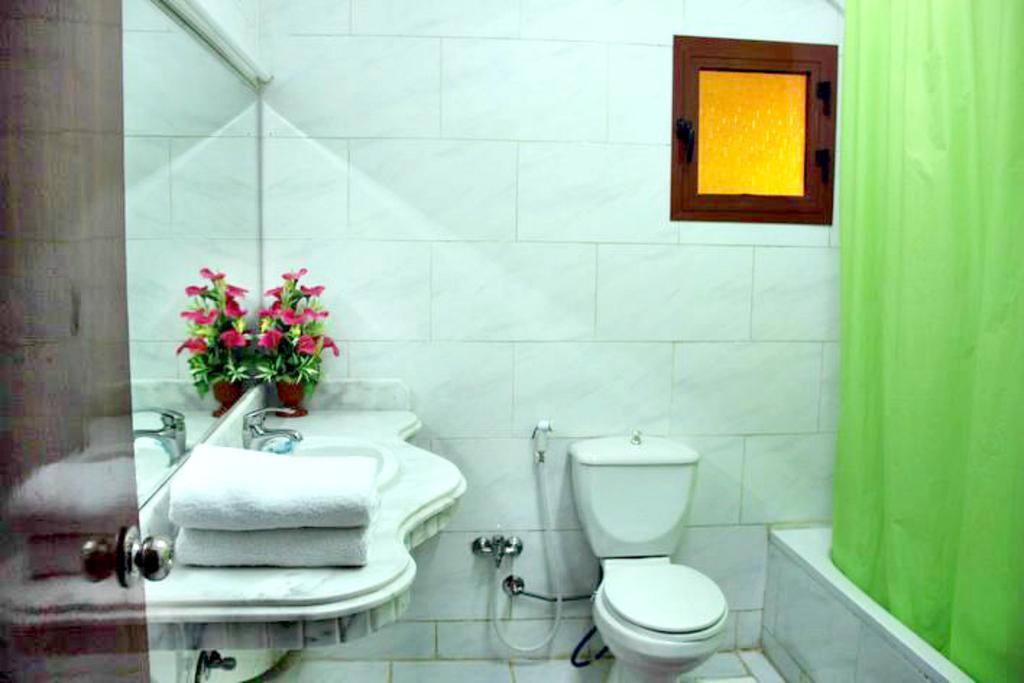 Alexandria Mediterranean Suites Ngoại thất bức ảnh